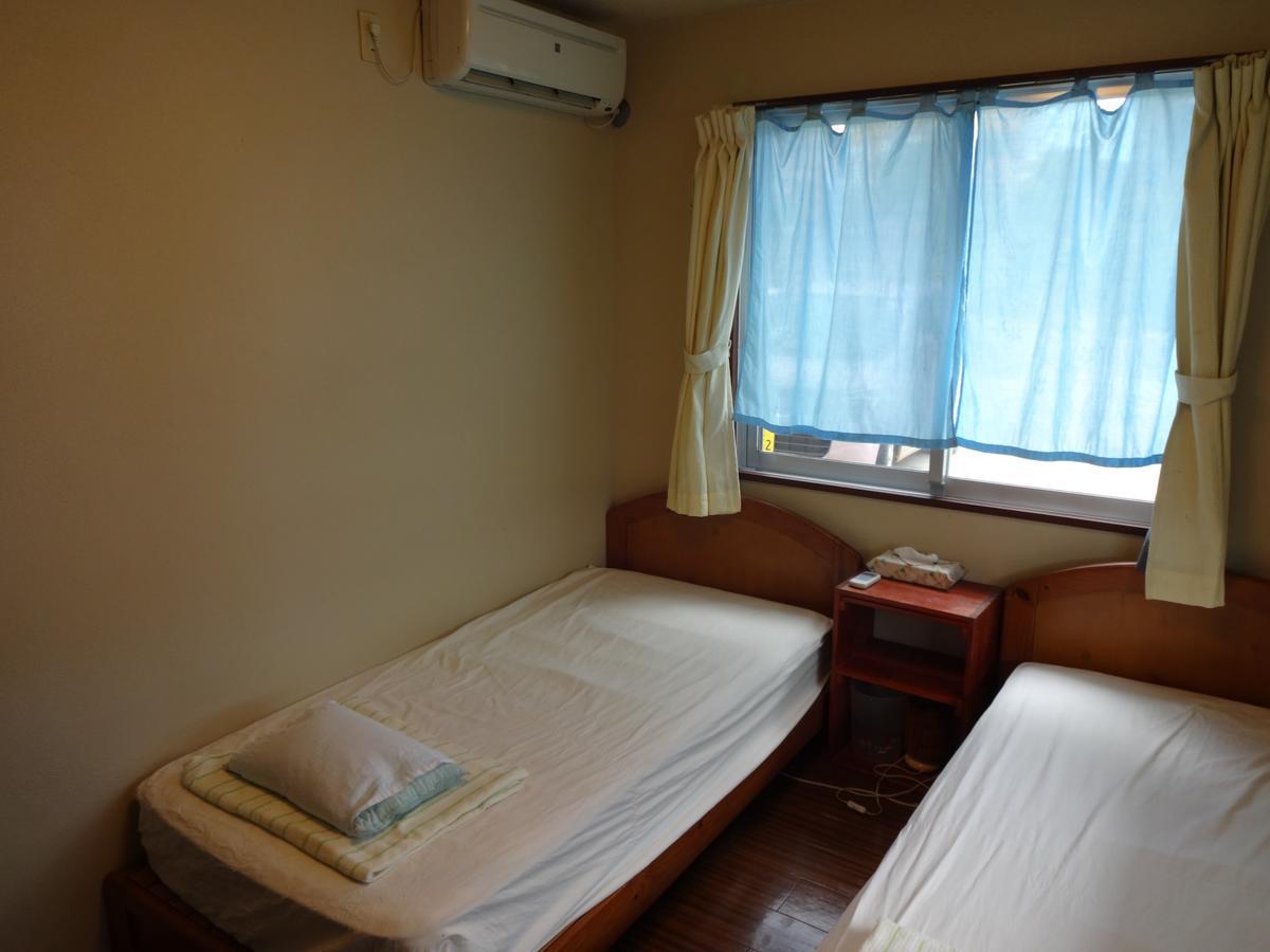 Guesthouse Hanahana Miyakojima  Ngoại thất bức ảnh